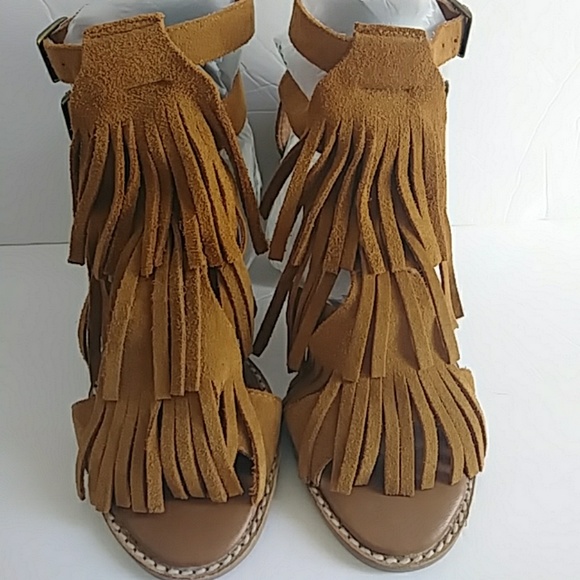 Jeffrey Campbell Shoes - JEFFREY CAMPBELL BROWN SUEDE FRINGE SANDALS SIZE 6